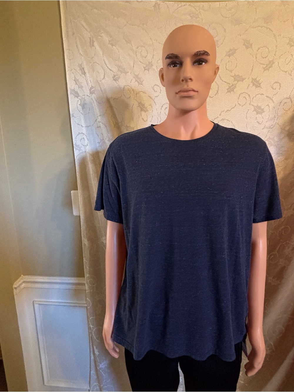 021 Mossimo Mens XXL Blue T-Shirt (Good Condition)
